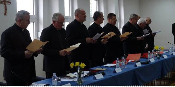 Crkva analizirala uzroke iseljavanja ljudi iz BiH ljubuski.info