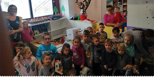Djeca donirala pakete potrebitima ljubuski.info