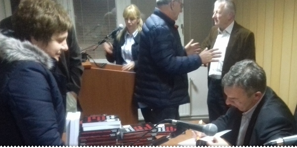 Dujmović osudio slabljenje hrvatske državotvorne politike, Barbarić napustio vijećnicu Dujmović osudio slabljenje hrvatske državotvorne politike, Barbarić napustio vijećnicu