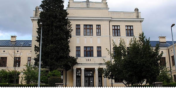 Širokobriješka Gimnazija o slučaju premlaćivanja: 'Učeniče preuzmi odgovornost!'