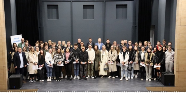 Gradska uprava dodijelila jednokratnu financijsku potporu za 130 studenata ljubuski.info