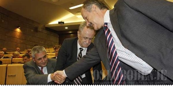 Kebo traži rekonstrukciju Vlade F BiH, a političari kažu da od toga nema ništa rukovanje