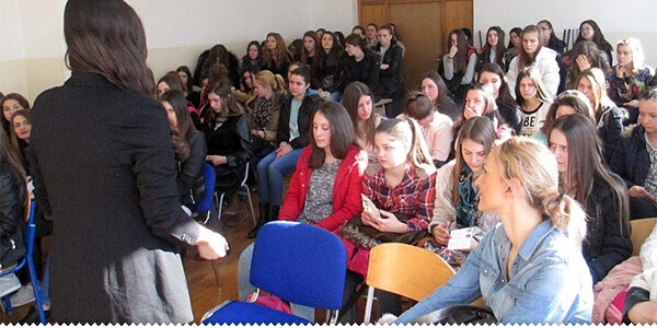 Udruga Narcis srednjoškolcima održala predavanje o ranom otkrivanju raka dojke ljubuski.info