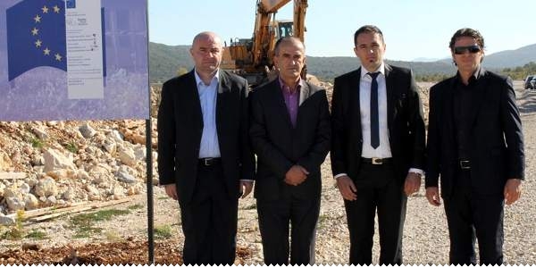 Počeli radovi na izgradnji Poslovnog inkubatora u Zvirićima poza